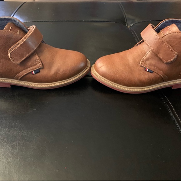 Tommy Hilfiger Boots - Picture 3 of 5